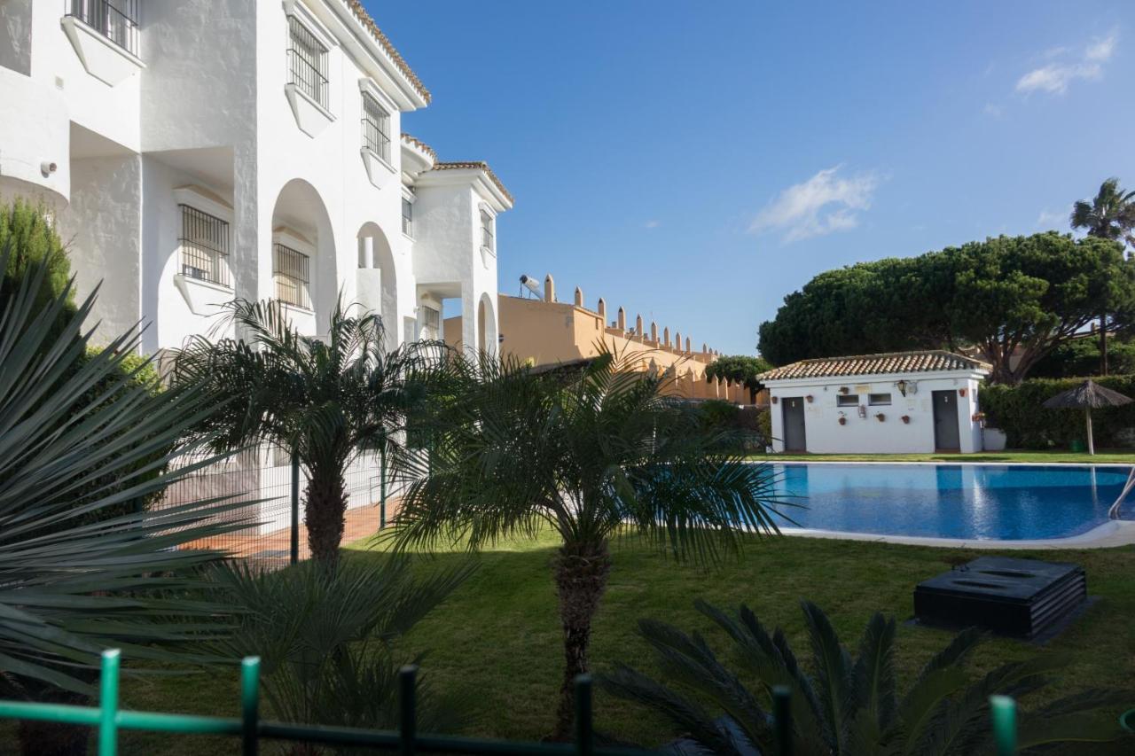 Apartamento Alextia La Barrosa Chiclana de la Frontera Εξωτερικό φωτογραφία